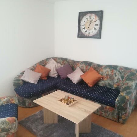 Apartment Milka Smoljanci Exterior foto